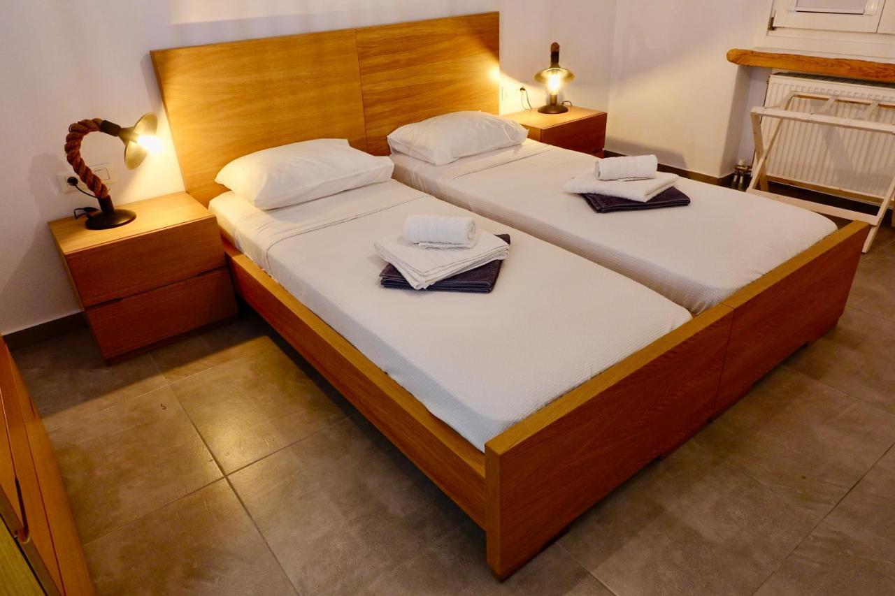 Seaview & Jacuzzi Summer Residence Mykonos Town Exterior foto